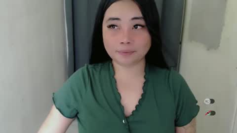 Snapshot of miya_licious chatting on 4, 3, 2025 cassie marie online show from 4, 3, 2025