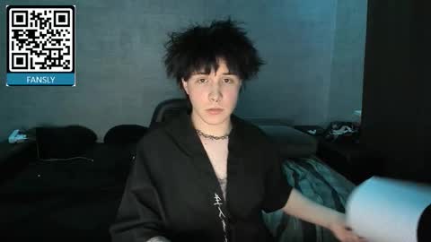 MeowMiku online show from 4, 11, 2025