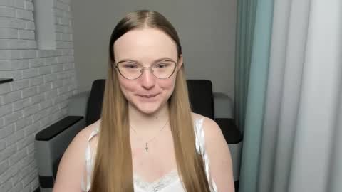 Miya online show from 14, 1, 2025