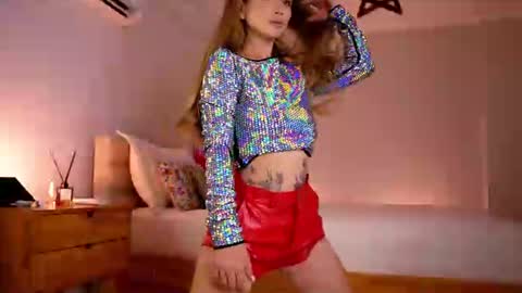 Snapshot of miya_shake chatting on 10, 7, 2026 Miya Nika online show from 10, 7, 2026