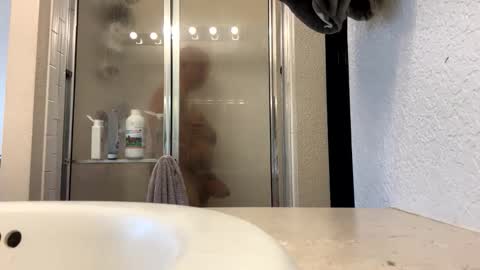 Snapshot of mmartinez7 chatting on 1, 11, 2025 mmartinez7 online show from 1, 11, 2025