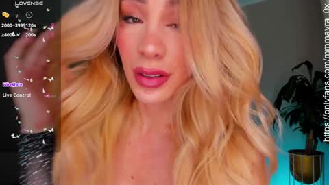 MAYRA   online show from 7, 1, 2025