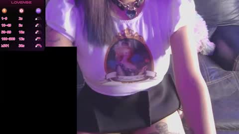 minaDarling online show from 29, 11, 2025