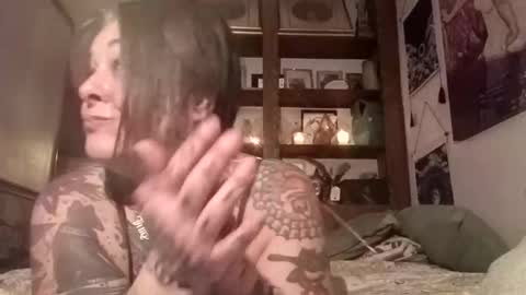 Kittykittybangbang online show from 1, 2, 2026