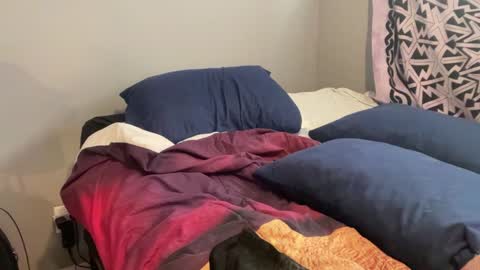 MNTuiLa online show from 25, 1, 2025