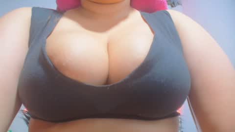 Snapshot of moan_sex1 chatting on 3, 12, 2024 Catalina online show from 3, 12, 2024