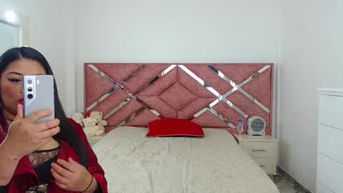 Snapshot of moan_sex1 chatting on 7, 10, 2025 Catalina online show from 7, 10, 2025