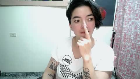 Snapshot of mocca_117 chatting on 23, 6, 2026 Sam online show from 23, 6, 2026