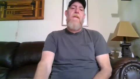 Snapshot of moeblick chatting on 8, 12, 2024 moeblick online show from 8, 12, 2024