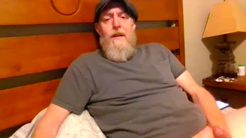 Snapshot of moeblick chatting on 11, 12, 2024 moeblick online show from 11, 12, 2024