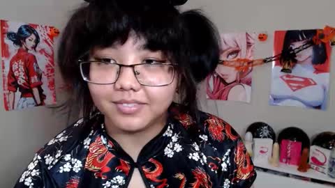 Molly online show from 31, 10, 2025