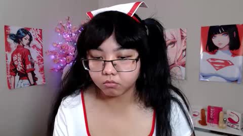 Molly online show from 11, 11, 2025