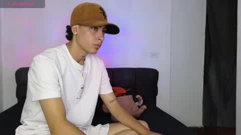 Snapshot of mohamed_malik chatting on 6, 8, 2026 mohamed_malik online show from 6, 8, 2026