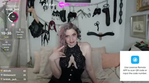 Snapshot of mohawkmischief chatting on 12, 6, 2026 MohawkMischief online show from 12, 6, 2026