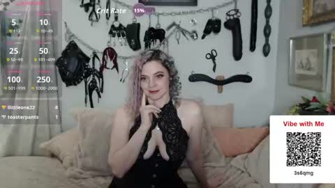 Snapshot of mohawkmischief chatting on 21, 7, 2026 MohawkMischief online show from 21, 7, 2026