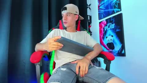 moises_23cm online show from 12, 1, 2025