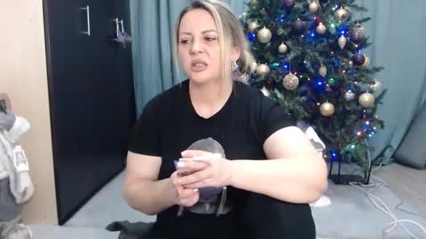 erika online show from 28, 12, 2024