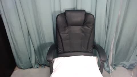 erika online show from 22, 2, 2025