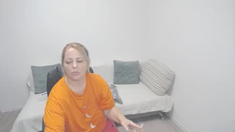 erika online show from 2, 10, 2025