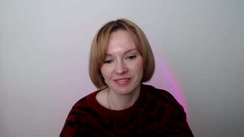 Snapshot of mollilove chatting on 30, 4, 2026 mollilove online show from 30, 4, 2026