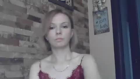 Snapshot of mollilove chatting on 13, 6, 2026 mollilove online show from 13, 6, 2026