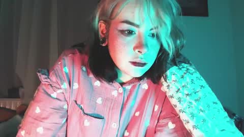 Snapshot of molly_crow chatting on 29, 12, 2024 Molly Crow online show from 29, 12, 2024