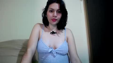 Snapshot of molly_fragance chatting on 18, 9, 2025 Molly online show from 18, 9, 2025