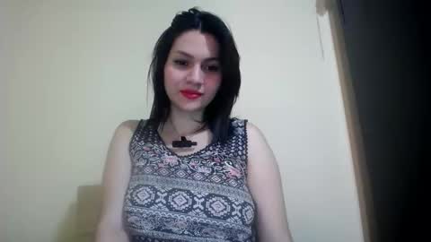 Snapshot of molly_fragance chatting on 29, 9, 2025 Molly online show from 29, 9, 2025