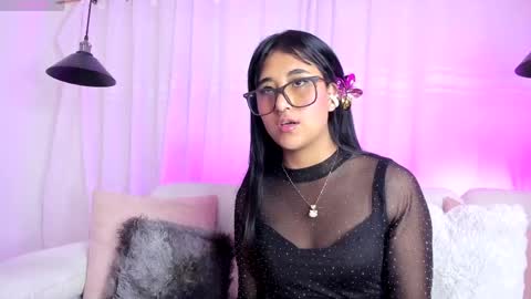 Snapshot of molly_hils789 chatting on 12, 5, 2026 molly_hils789 online show from 12, 5, 2026
