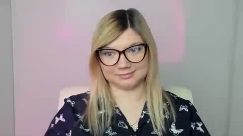 Molly online show from 23, 10, 2025