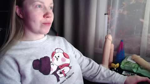 Snapshot of molly_royse chatting on 28, 5, 2026 I have new photos come and see with love Molly online show from 28, 5, 2026