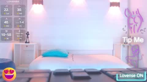 Molly Spears online show from 21, 2, 2025