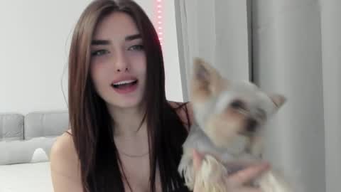 Molly online show from 16, 2, 2026