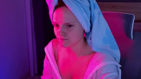 Snapshot of mollybossy chatting on 30, 5, 2026 Molly online show from 30, 5, 2026