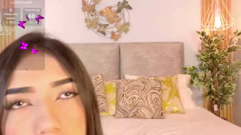 mollyferrer online show from 23, 11, 2025