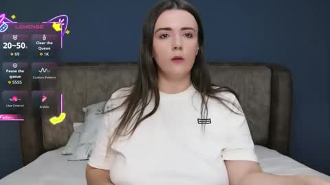 Molly online show from 14, 9, 2025