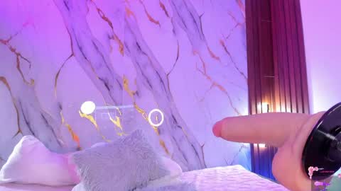 New girl Emily Valentina  Michelle online show from 29, 5, 2026