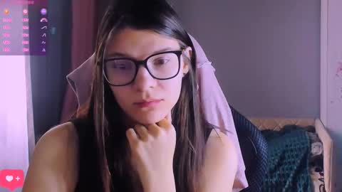  KIRA  online show from 26, 3, 2026