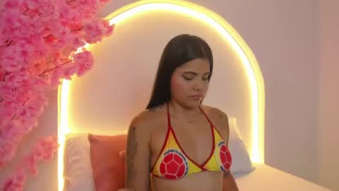 Snapshot of mollylove_ chatting on 3, 7, 2026 mollylove_ online show from 3, 7, 2026