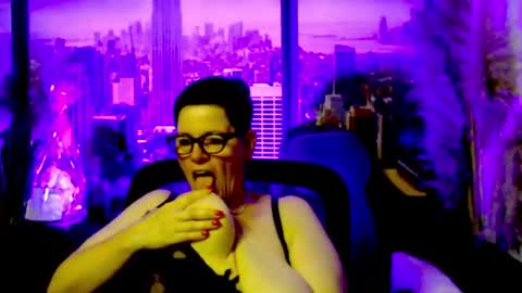 MollySun Nina Randmann online show from 19, 6, 2026