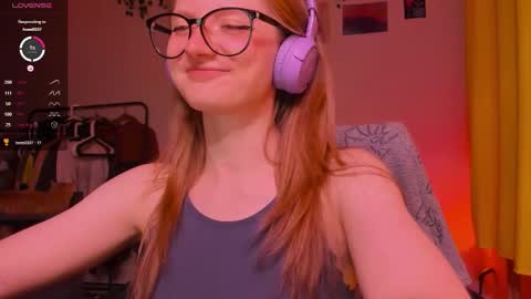 mollytucker online show from 22, 11, 2025