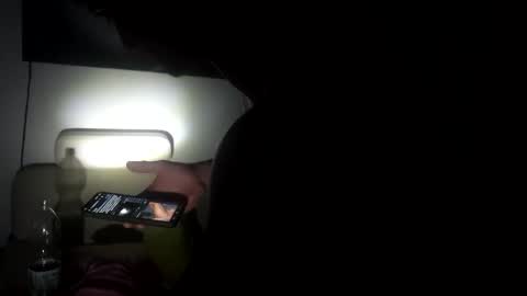 Snapshot of molnaratti14 chatting on 3, 3, 2025 Oszkr online show from 3, 3, 2025