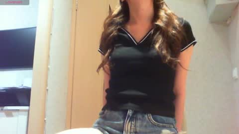 Hailey online show from 12, 10, 2025