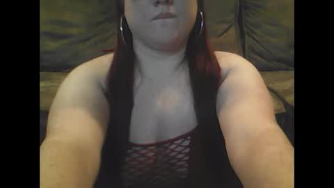 Snapshot of mommies_mooseknuckle chatting on 29, 9, 2025 mommies_mooseknuckle online show from 29, 9, 2025