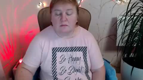 Snapshot of mommy99x chatting on 6, 12, 2024 Mommy99X online show from 6, 12, 2024