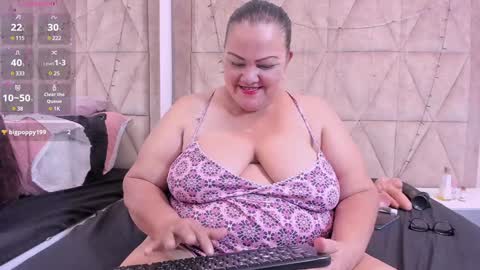 Snapshot of mommy_cute chatting on 27, 12, 2024 Jelitza online show from 27, 12, 2024