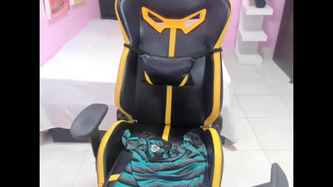 call me slut online show from 15, 2, 2025