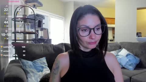 Snapshot of mommyfuckmilf_ chatting on 12, 12, 2024 Anny online show from 12, 12, 2024
