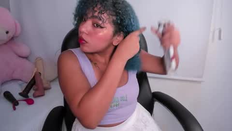 Momo  online show from 3, 3, 2026