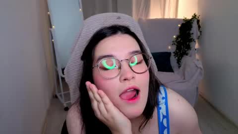 Snapshot of momorins chatting on 3, 6, 2026 Momo online show from 3, 6, 2026
